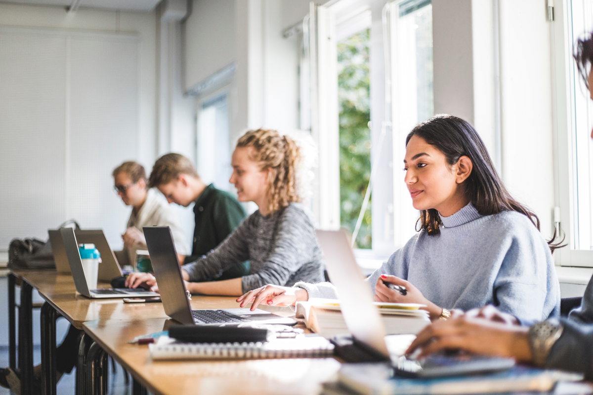 Training Employees to Leverage AI Tools